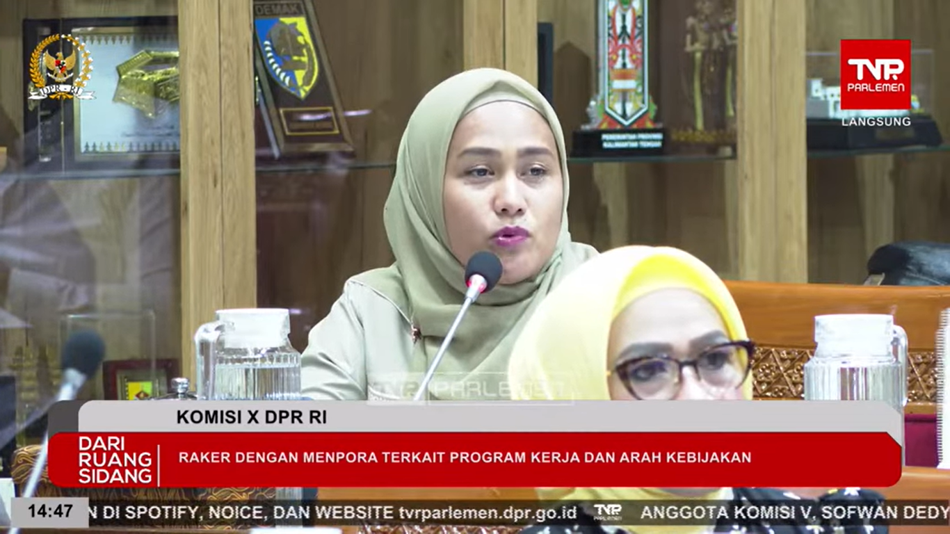 Anggota Komisi X DPR RI Fraksi Partai Golkar, Karmila Sari