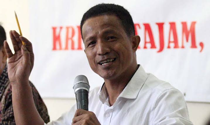 Lucius Karus, Forum Masyarakat Peduli Parlemen Indonesia