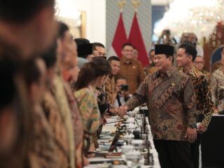 INDEF Nilai Ekonomi Prabowo-Gibran Stabil tapi Belum Reformis