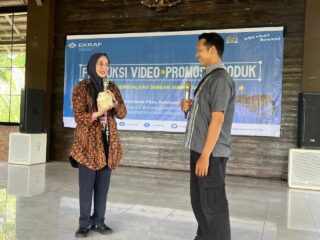 Dina Lorenza Ajak Generasi Muda Banyuwangi Melek Digital