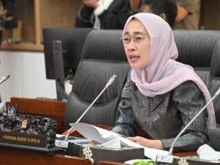 Anggia Ermarini Peringatkan Darurat Banjir Impor Baja Nasional