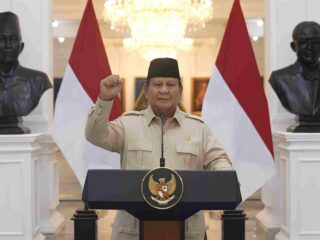 Membela rakyat tak pernah salah