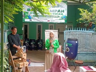 Indah Purwaningsih Bongkar Awal Mula Bank Sampah, Berawal dari Bau Menyengat