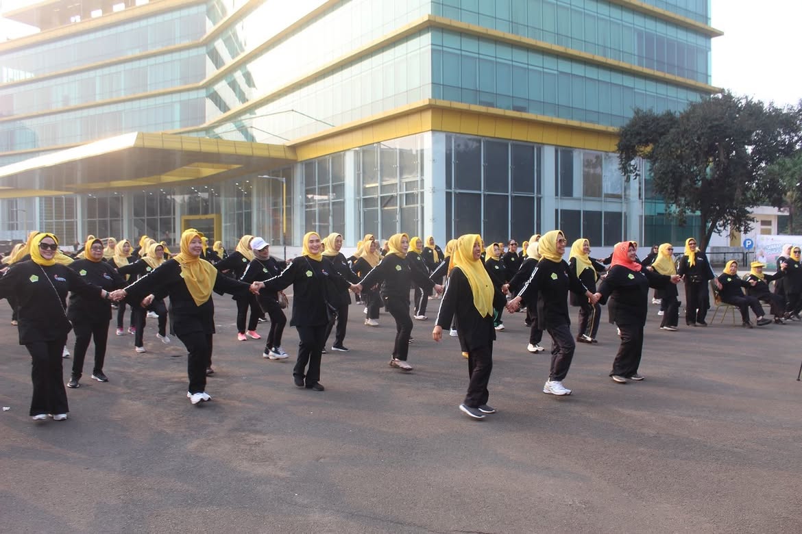Senam Lansia Pengajian Al-Hidayah
